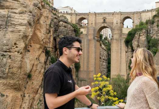 Córdoba, White Village & Ronda: Guided Day Tour from Seville