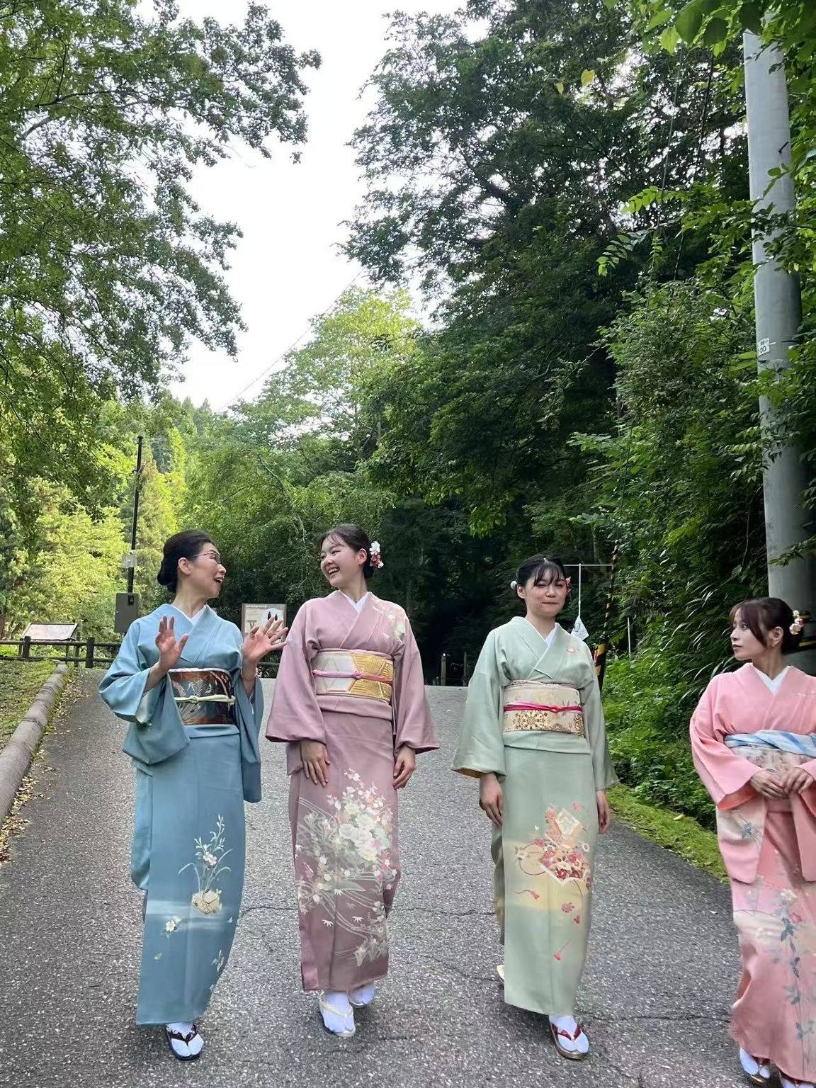 Step into Kaga and begin your Japanese princess training journey