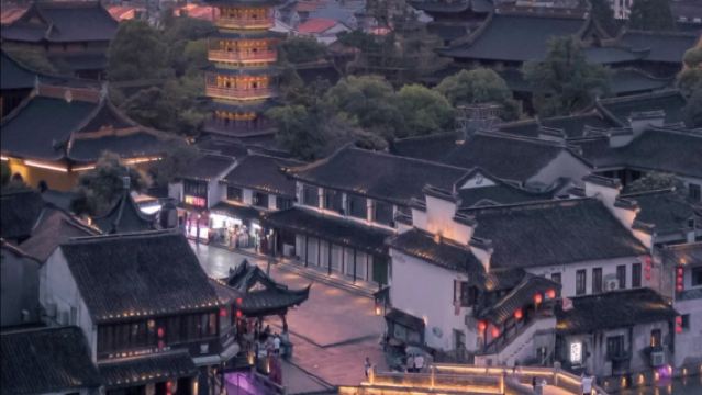 Live guide at Qiandeng Ancient Town in Kunshan|Qiandeng Ancient Town Guided Tour