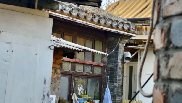 Beijing Hutong Walk · Exploring the Lively Essence of Old Beijing