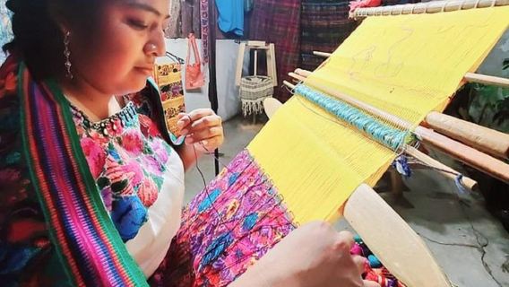 San Antonio Aguascalientes Art and Textiles. From the cruise port of Puerto Quetzal.