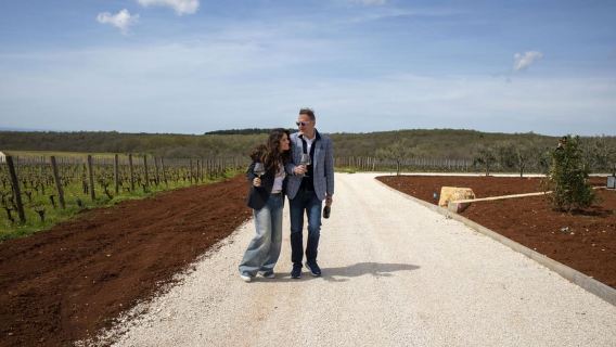 Poreč: Saints Hills Winery Tasting Experience