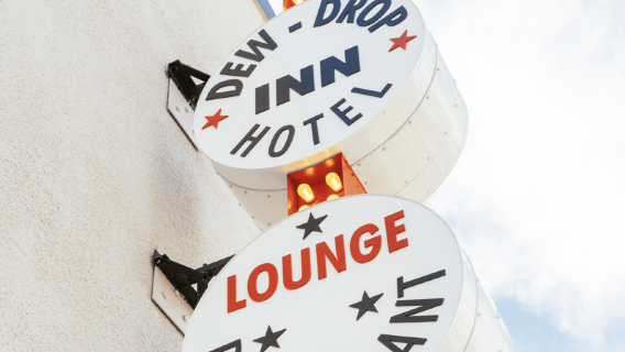 New Orleans: Dew Drop Inn Guided Tour with Live Blues Show