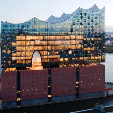 Adler Richard エッチング『ハンブルク市庁舎とクライネ アルスター』 Miniatur Wunderland + Elbphilharmonie Hamburg + Alster Lakes +