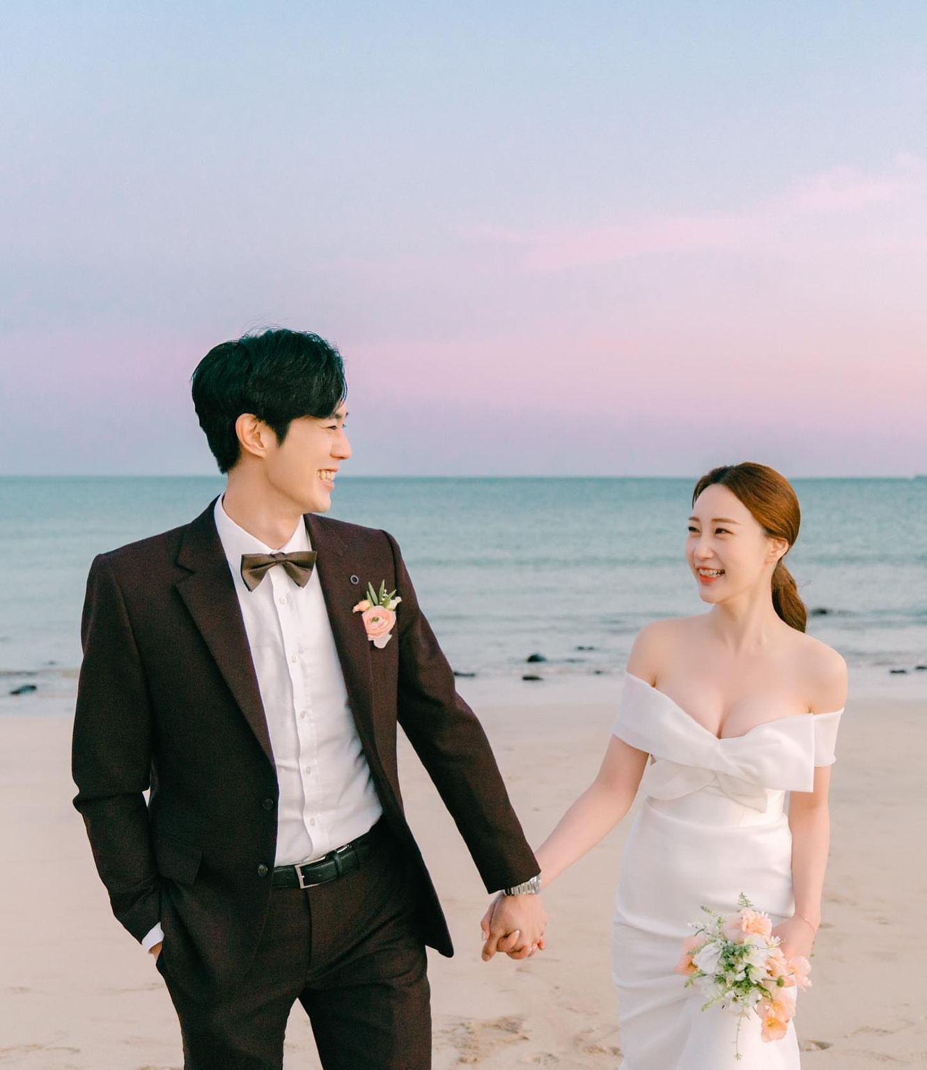 Taizhou Travel Photography[Wedding photo micro-movie aerial photography/wedding follow-up photography/makeup and clothing/charter tour guide customization]