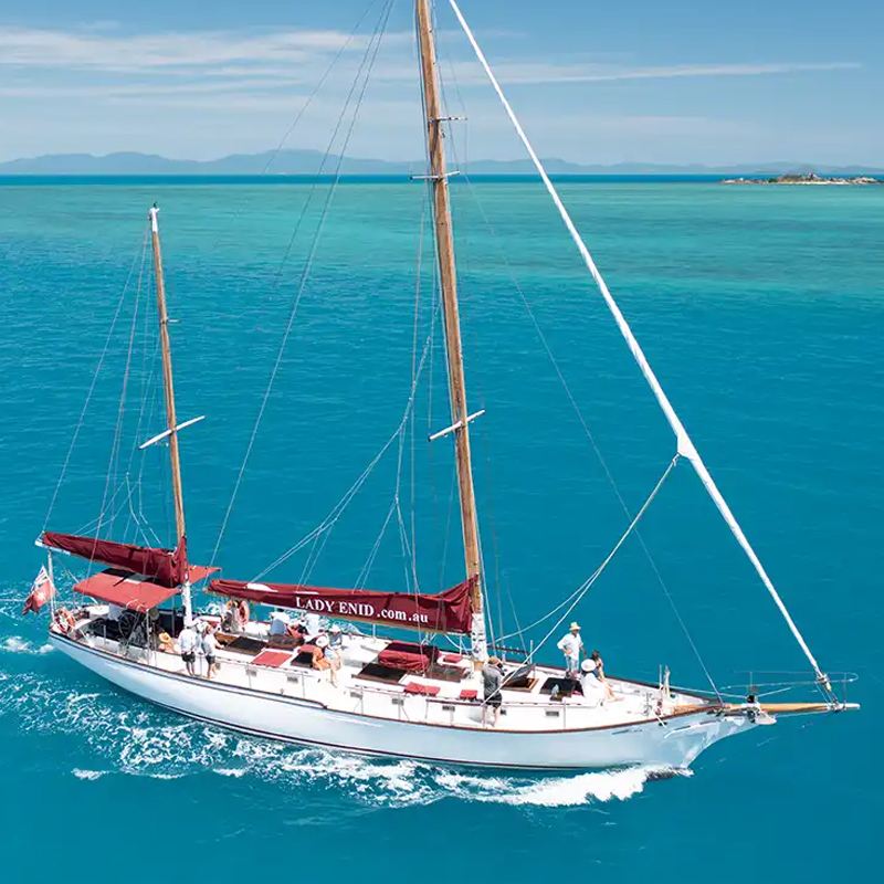 Lazy Cat Tour in Isole Whitsunday: Gita in barca a vela classica Lady Enid al tramonto, motoscafo alla spiaggia Whitehaven, snorkeling e tour di un giorno