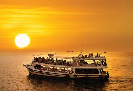 Phu Quoc Sunset BBQ & Night Squid Fishing Tour With Sea Food Dinner