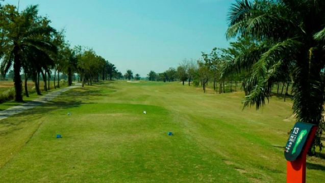 Pattaya Country Club - Golf Club Rurale di Pattaya