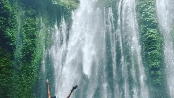 龍目島：Sendang Gila 和 Tiu Kelep 瀑布之旅