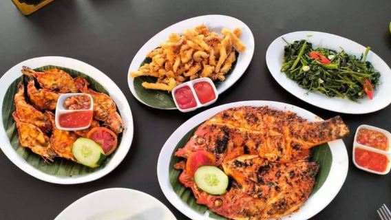 Melasti Tari Api Kecak Bali & Makan Malam Pantai Jimbaran