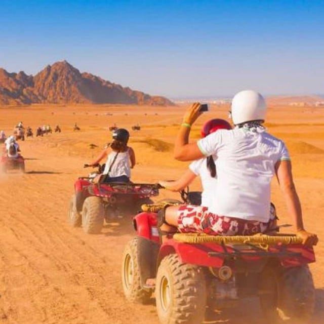 Ab Marrakesch: Agafay-Wüsten-Dinner mit Quad- und Kamelritt