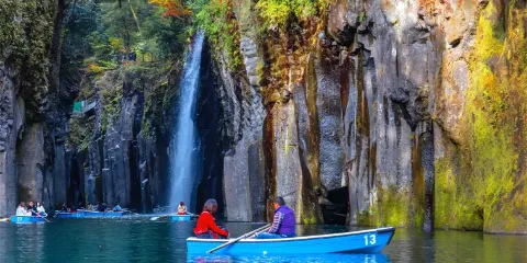 【可選遊船贈午餐】九州高千穗峽泛舟,阿蘇探火山,草千里遇牛馬