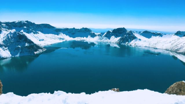 Yanji round-trip Changbai Mountain North Scenic Area private charter 1-day tour, comfortable private charter with stops for photos