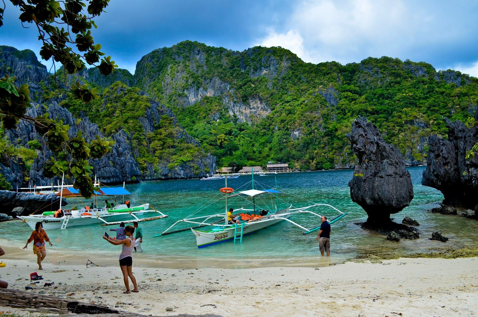 El Nido Island Hopping Tour A: Big Lagoon + Secret Lagoon + Shimizu Island 1-day tour