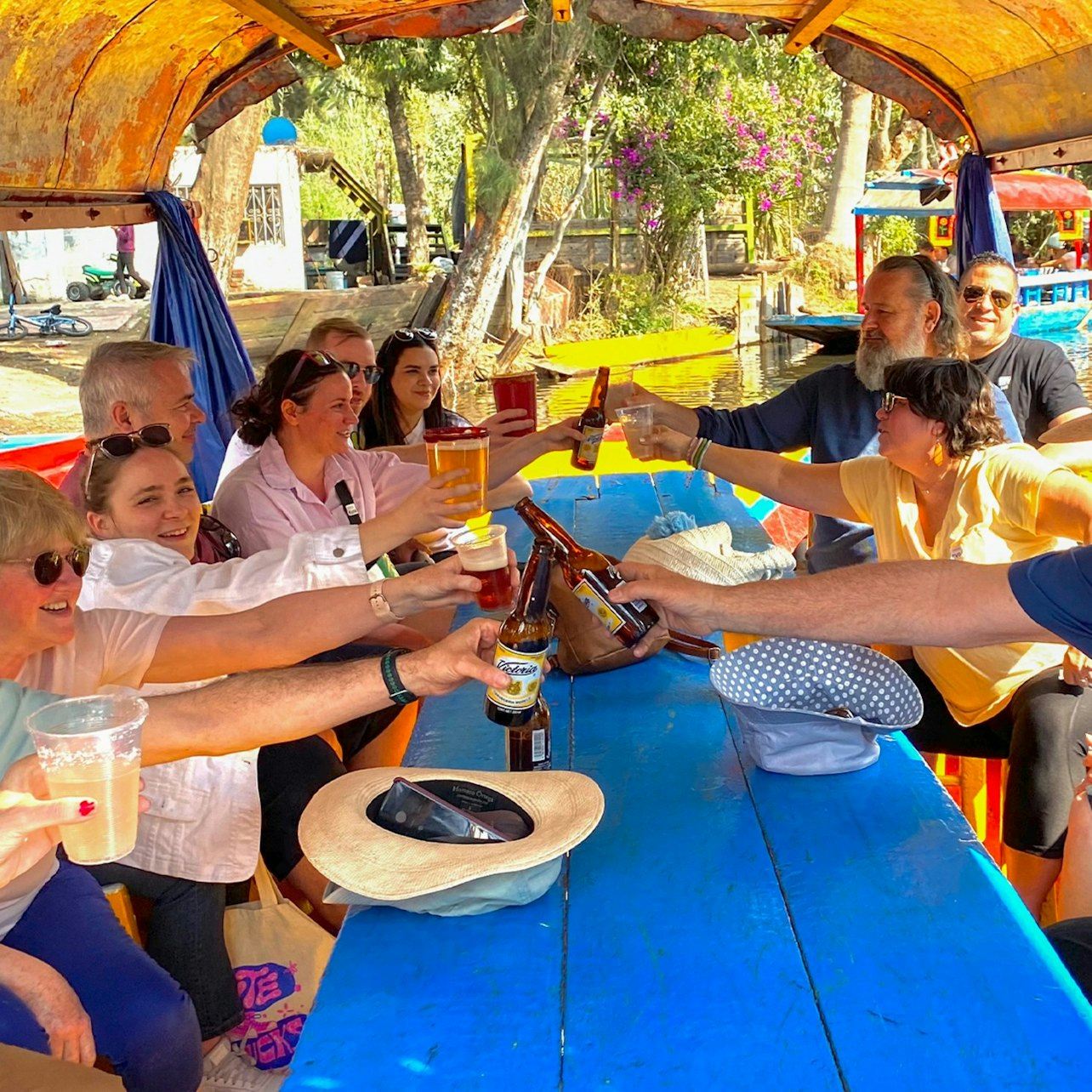 Xochimilco & Coyoacán: Guided Tour + Frida Kahlo Museum Entry + Lunch