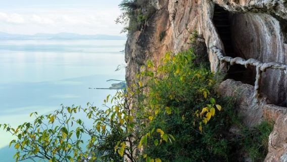 Xishan-Waldpark Longmen-Touristenattraktion + Dianchi-Haidamm + Yunnan-Dorf der ethnischen Minderheiten + Dounan-Blumenmarkt