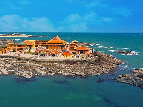 【五星好評梧林+永寧全程導覽】洛伽寺+黃金海岸+小威海六勝塔