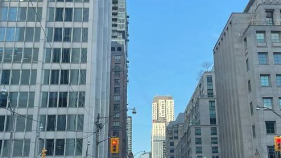 Canada + University of Toronto + The Cathedral Church of St. James Day Tour / Customizable Itinerary - Tailored Options Available