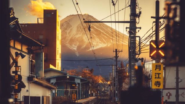 โตเกียว: มุมมองที่แตกต่างของภูเขาไฟฟูจิ: ทัวร์วันเดียว 3 ทะเลสาบและรถไฟ ทะเลสาบยามานากะ ทะเลสาบคาวากุจิ