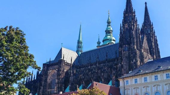 捷克布拉格-佩特任瞭望塔-泰恩教堂-高堡-中文全境私享行