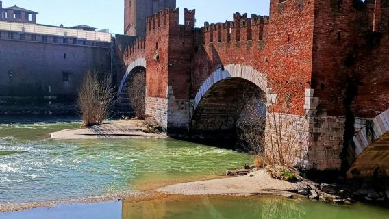 Geführter Stadtrundgang durch Verona: Geschichte und verborgene Schätze