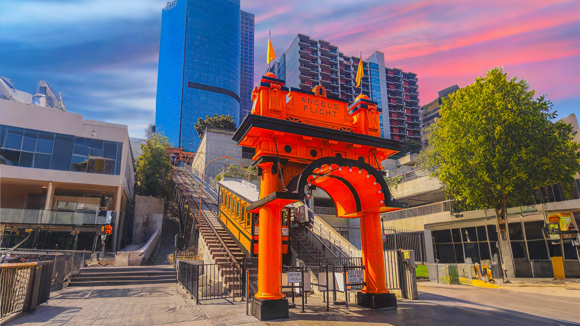 洛杉磯深度遊荷里活星光大道+比佛利+音樂廳+體育場+天使鐵路