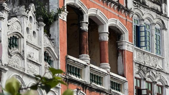 Хайкоу: однодневный тур по исторической улице Цилоу, долине вулканических источников Гуаньланьху, башне с часами и храму пяти чиновников с услугами на китайском и английском языках