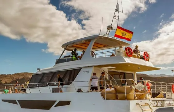 大加那利島：Afrikat 雙體船郵輪之旅