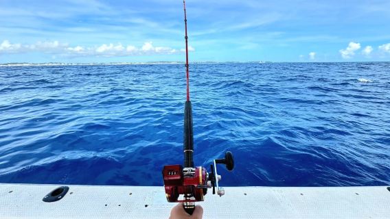 沖縄慶良間半日海釣りツアー【那覇発】｜午前・午後の時間帯｜初心者向け