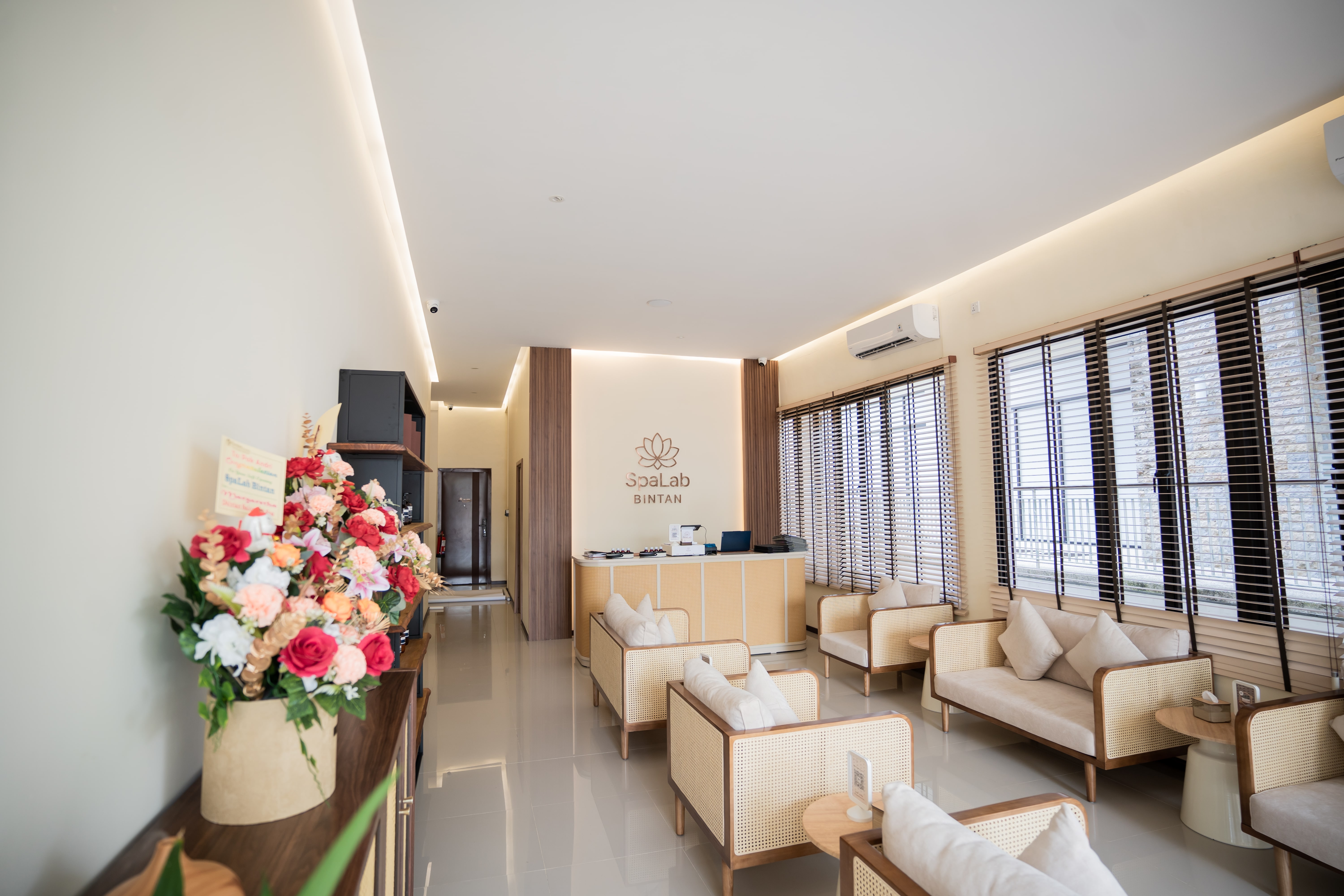 SpaLab Bintan Spacation - Massage Package (Ferry Tickets, Land Transfer & Meals Included)