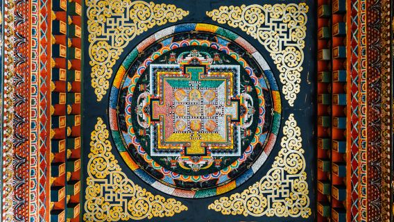 Исследуйте Бодхгаю из Варанаси: Махабодхи, дерево Бодхи и монастыри