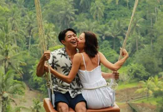 Ubud Bali Swing Jungle Swing Experience