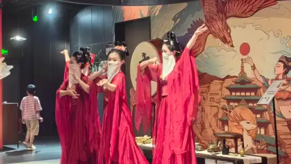 Beijing Tang Dynasty Feast • Imperial Banquet - Immersive Experience of Millennial Tang Culture [Ancient Charm + Tang-style Dining + Classical Music & Dance Performance]