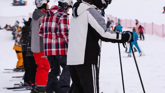 釜山：伊甸谷滑雪勝地一日遊（含設備租借）