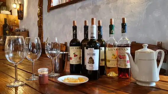 สำรวจความลับของอาร์เมเนีย: ทัวร์ 1 วัน ไปยังอารามเซวานาวังก์ + ฮักฮัทซิน + ไร่องุ่นอิเจวาน