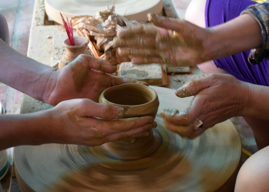 Hoi An Ceramic Making Class-Lantern Class-Cafe Class with Basket Boat Tour and Lunch