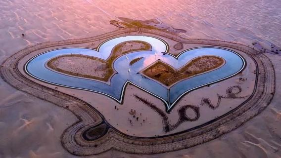 Dubai High-Altitude Viewing and Desert Edge Experience Tour