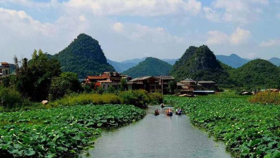 "Step into a Landscape Painting" Puzhehei Narrow-Gauge Train - Filming Location of "Eternal Love"