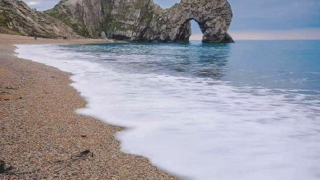 Jurassic Coast - Durdle Door - Lulworth Cove - Old Harry Rocks - Private Chartered Tour for Off-the-Beaten-Path Routes