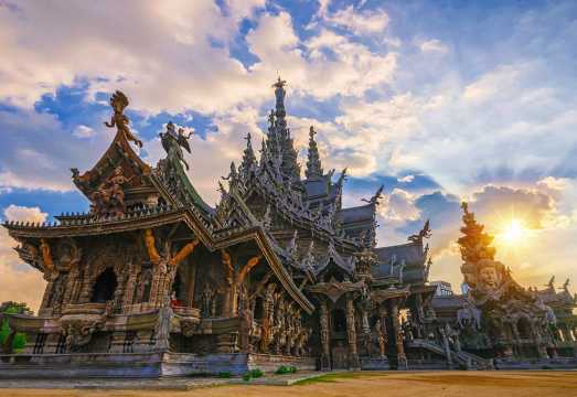 Departing from Pattaya: One-Day Tour of Sanctuary of Truth, Nong Nooch Tropical Garden, Khao Phra Tamnak Viewpoint & Pattaya Beach