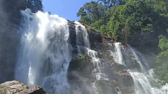 Chom ThongTours