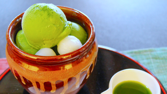 Japan Osaka Uji Byodoin & Fushimi Inari Taisha & Katsuo-ji & Minoo Great Waterfall one-day tour