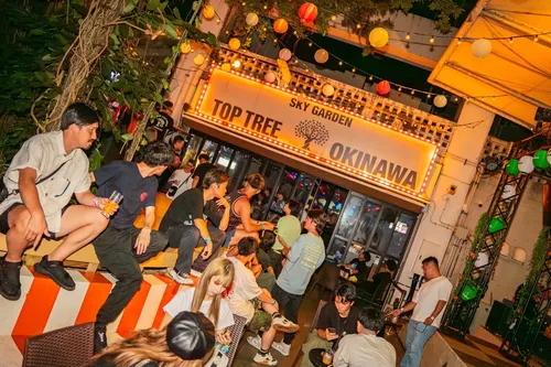 沖縄ナイトクラブ：TOP TREE 入場券+ドリンク/フード食べ放題 & VIP