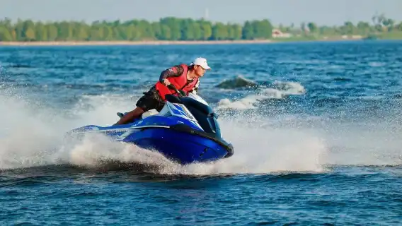 上海滴湖逸景滑浪水上嘉年華嗨翻夏天/多種項目【獨木舟，漿板，水上電單車，電動滑浪，水上飛人等團建優選】
