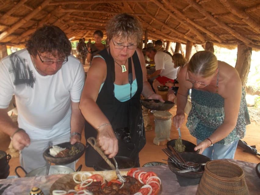 น้ำตกวิกตอเรีย ซิมบับเว: ทัวร์หมู่บ้านดั้งเดิม