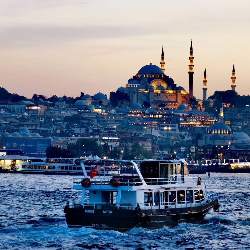 Book after inquiry/Istanbul Hagia Sophia Suleymaniye Mosque/Airport/Point-to-point transportation/Tour guide and driver/Private car service