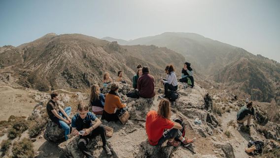 Granada: Tur Hiking Sore Hari di Los Cahorros