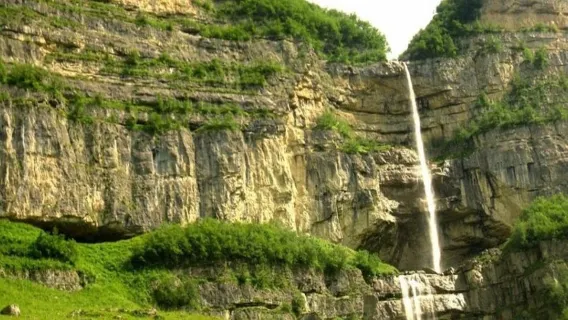 Bakú: Guba, Shahdag, Laza y almuerzo con recorrido gratuito por la ciudad y la noche