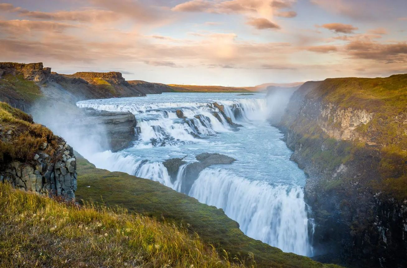 ไอซ์แลนด์ ทัวร์ 1 วัน เรคยาวิก วงเวียนหัวทองคํา/อาคารเคแอลซีซี + ขี่ม้าไอซ์แลนด์