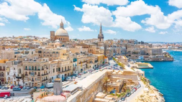 lawatan sehari ke Bandar Lama Mdina Malta + Kampung Charity Ta' Qali + Taman San Anton + Bandar Lama Valletta